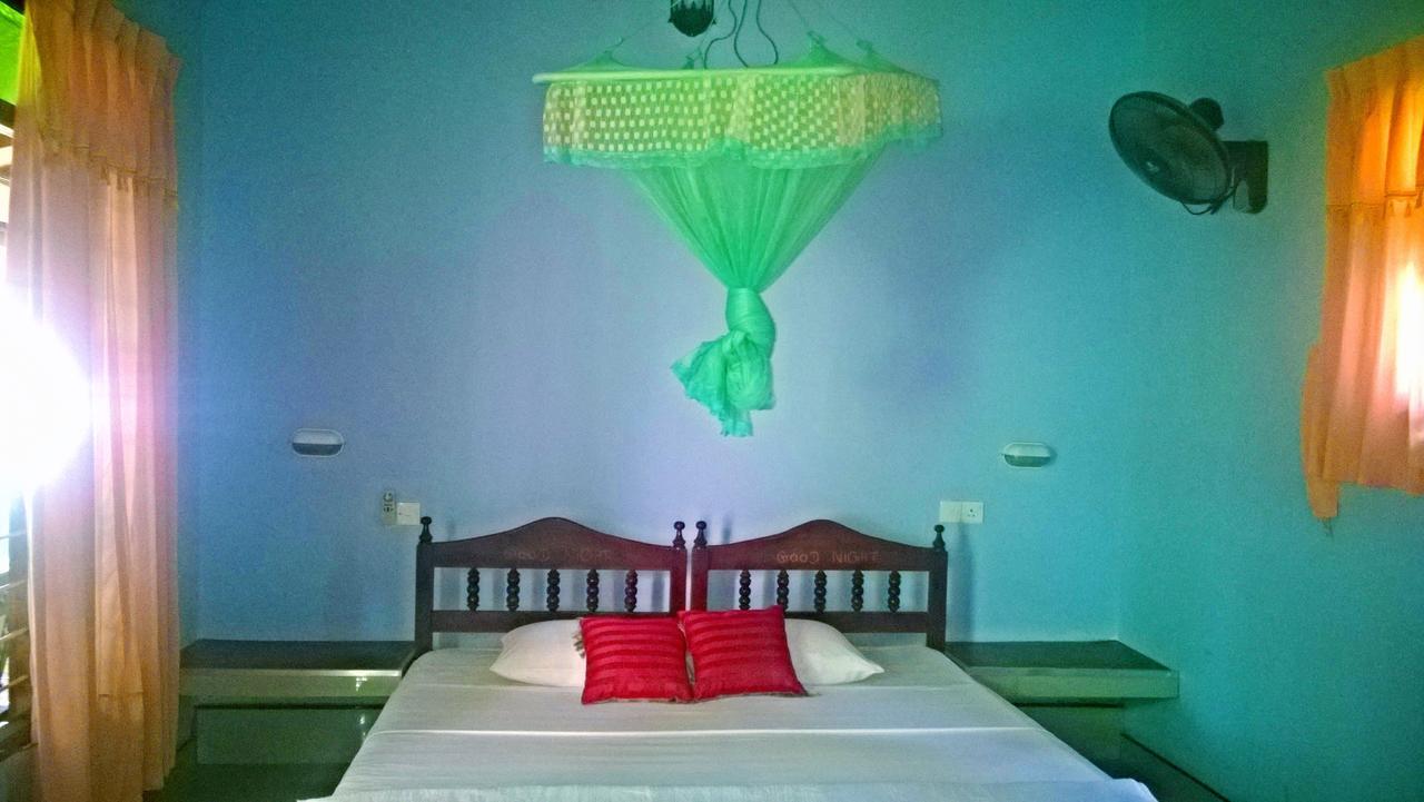 Sigiri Holiday Inn Inamaluwa Экстерьер фото